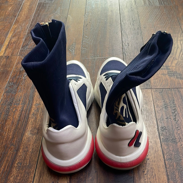 Fendi Leather Fila Mania Logo Low Top Sneakers – thankunext.us